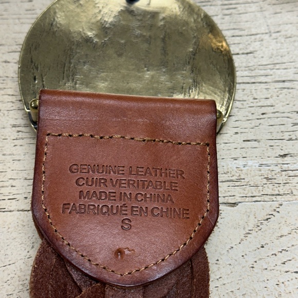 Genuine Leather Braided Belt with Brass Buckle – Size Small - Picture 5 of 8